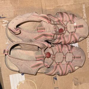 Women’s Outdoor Sport Sandals 👡 – Size 7 – Pink/Tan – Adjustable Straps